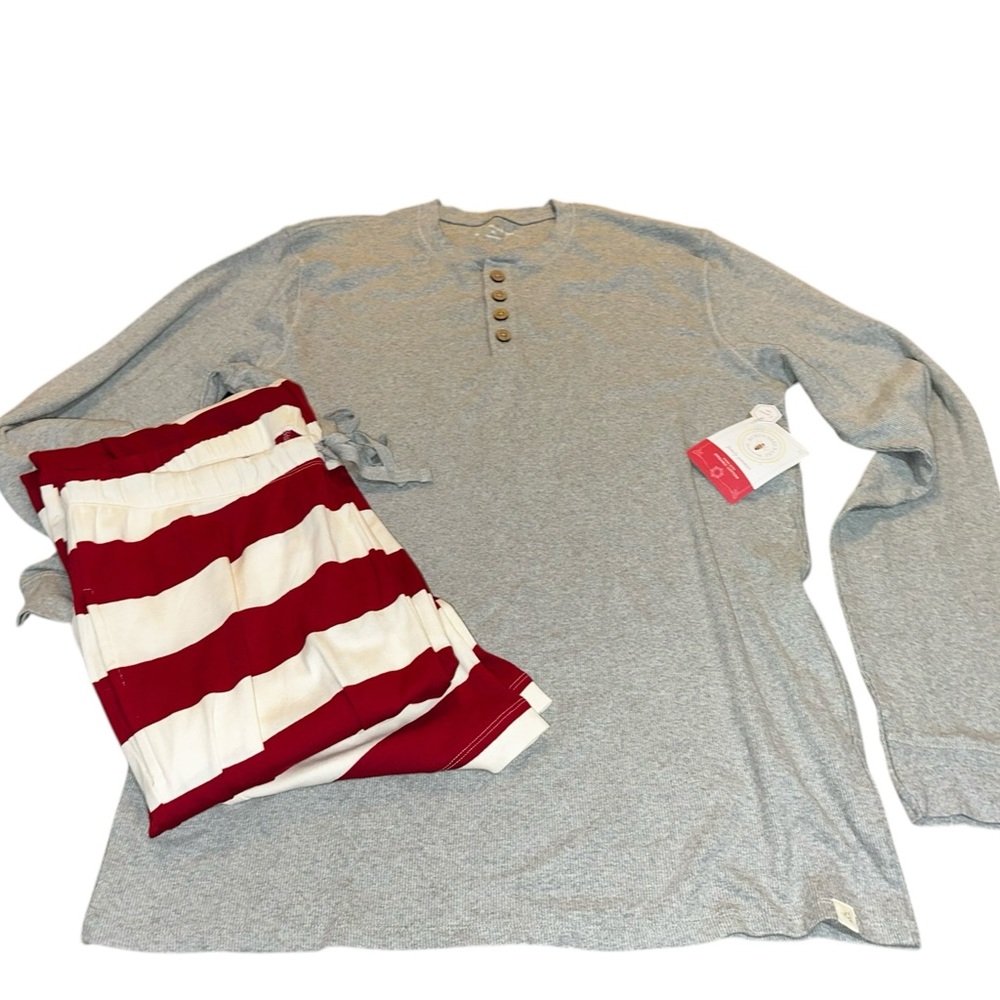 Burt’s Bee 2 piece Organic Cotton men’s Pajama set, red, cream and‎ gray Size XL